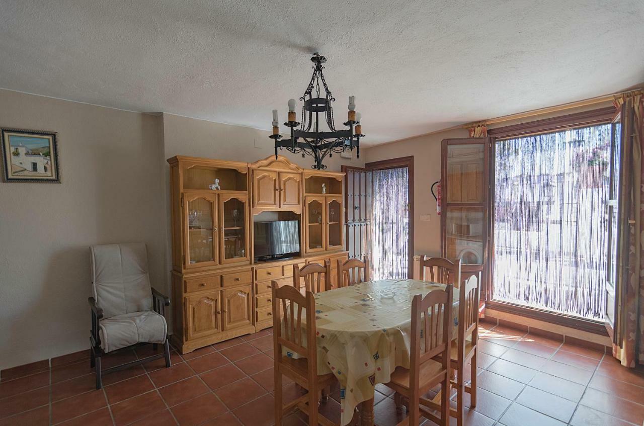 Apartamentos Rurales Las Chimeneas Capileira Esterno foto